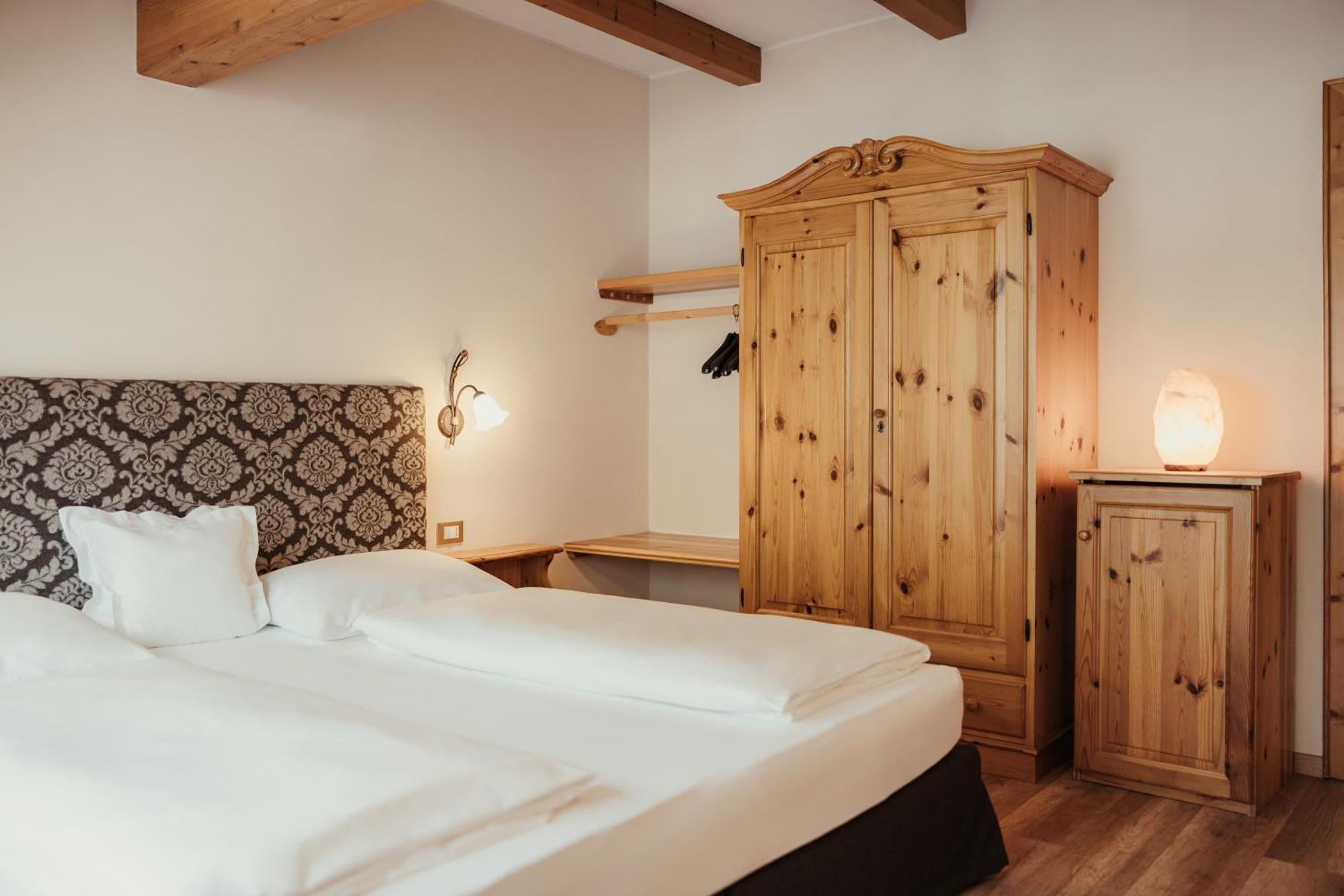 Kristallhotel Corona-Krone San Vigilio Di Marebbe Dış mekan fotoğraf